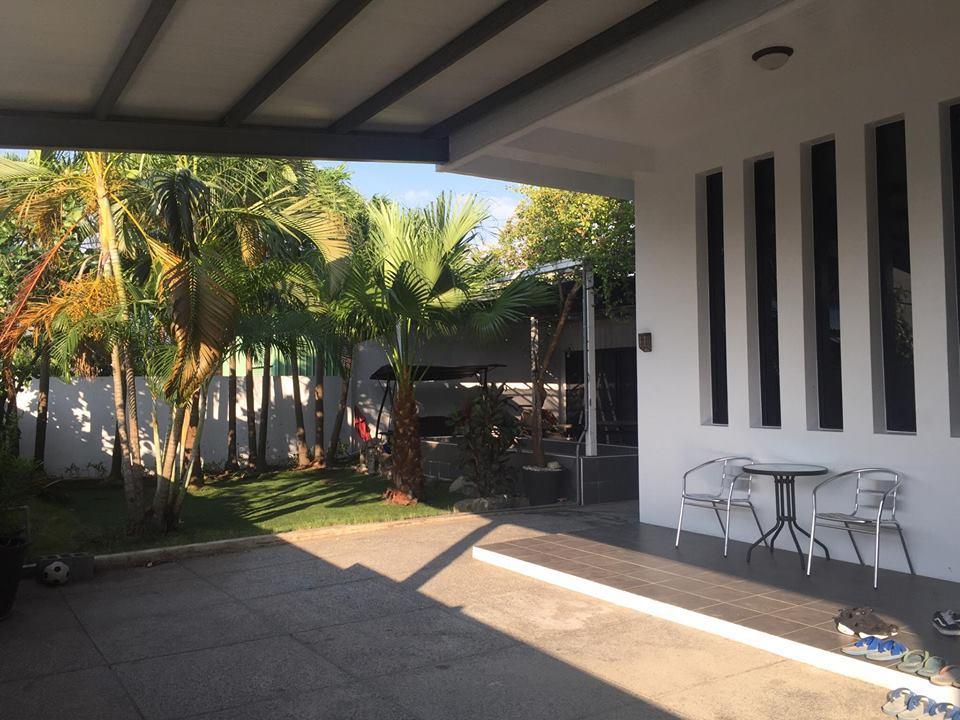 Sailing Inn Donggang Bagian luar foto
